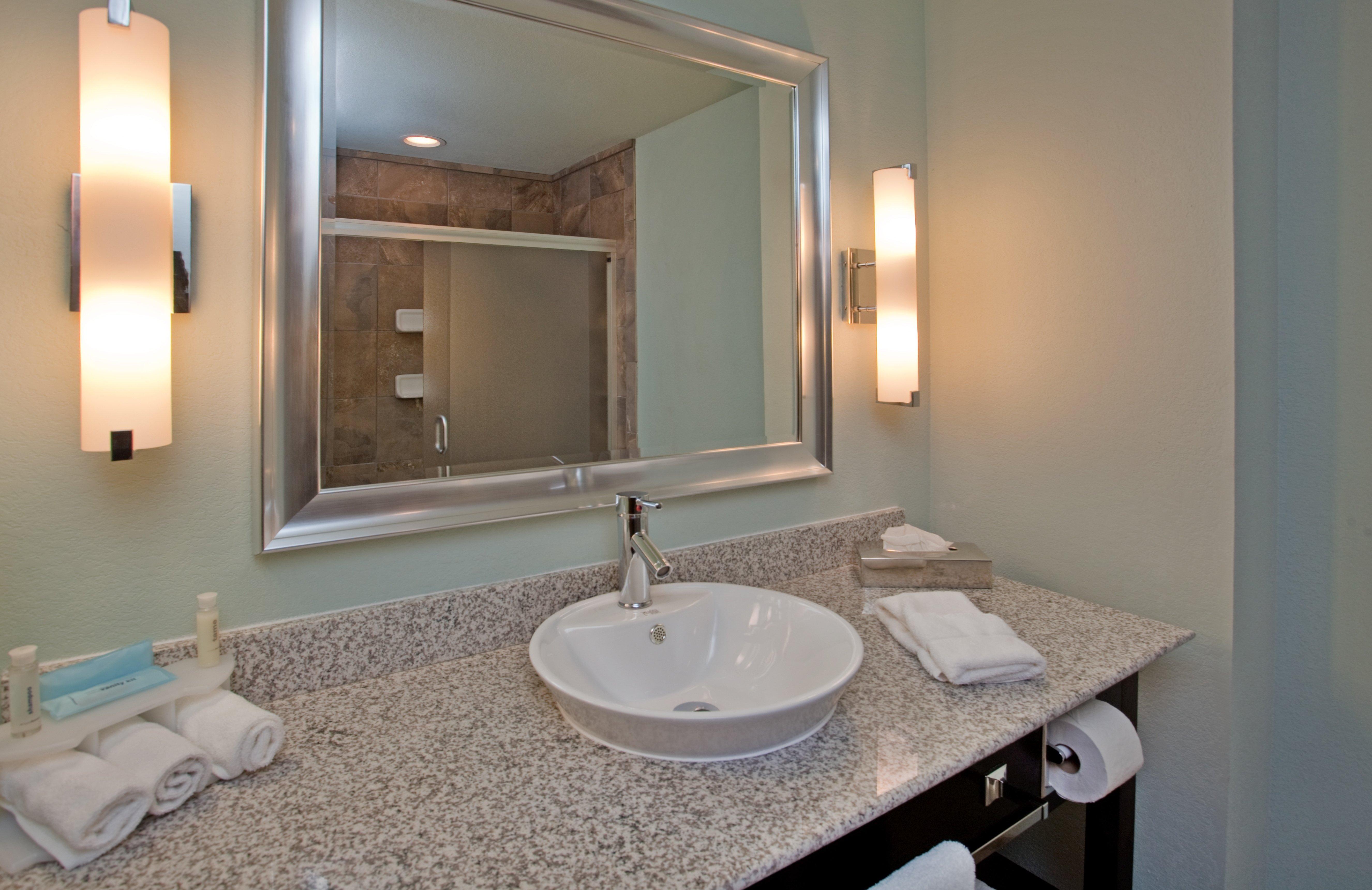 Holiday Inn Express Hotel And Suites Saint Robert By Ihg Oda fotoğraf
