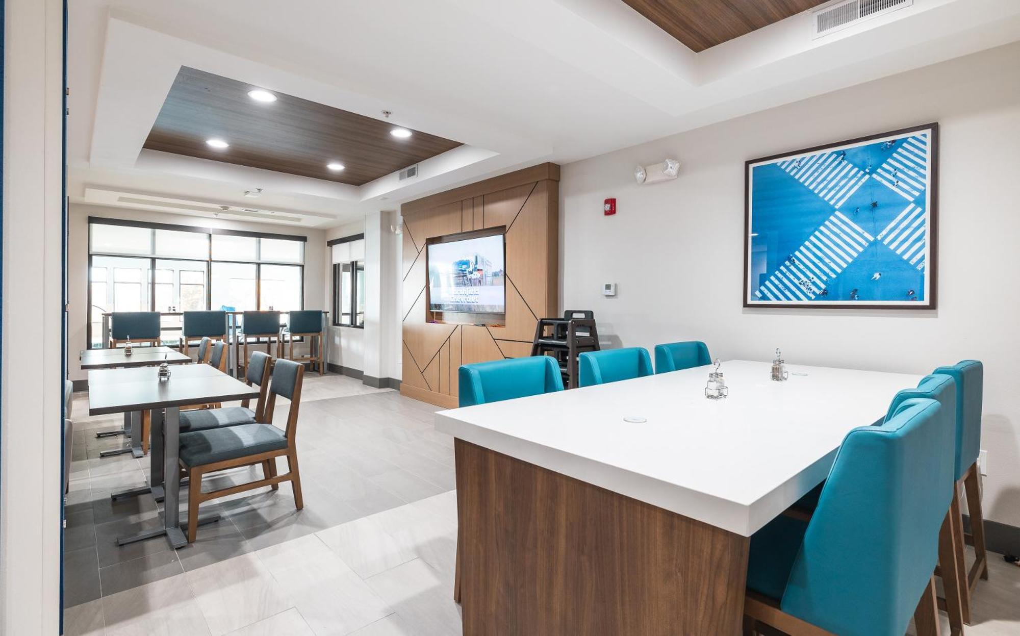 Holiday Inn Express Hotel And Suites Saint Robert By Ihg Dış mekan fotoğraf